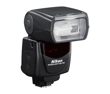 NIKON bljeskalica SB-700