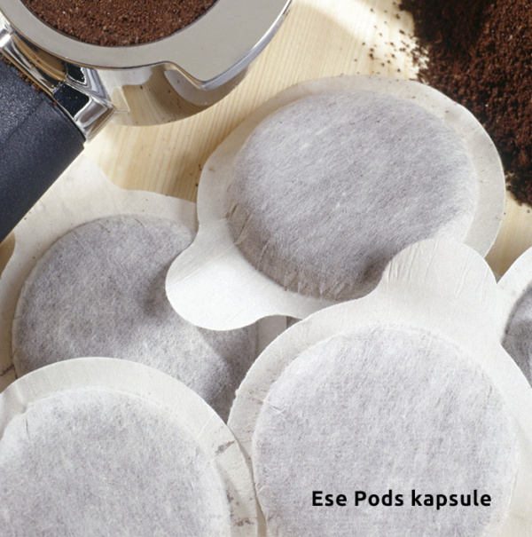 00M138913AR0 ARIETE aparat za espresso kavu Vintage 1389/13 bež